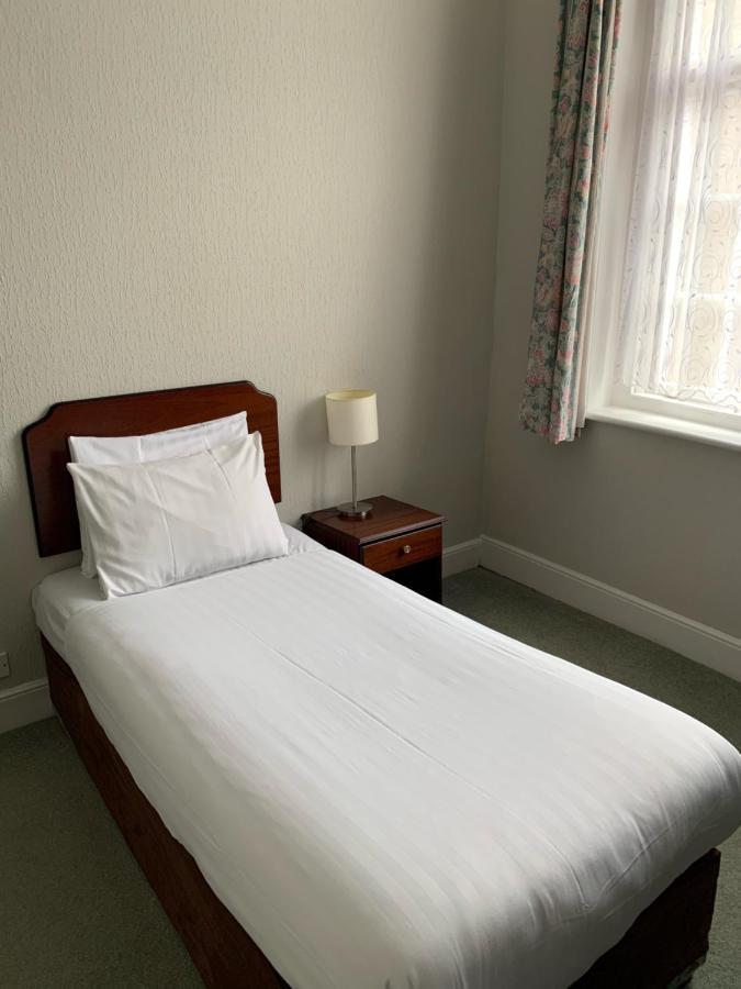 Royal Esplanade Hotel Ryde  Eksteriør billede