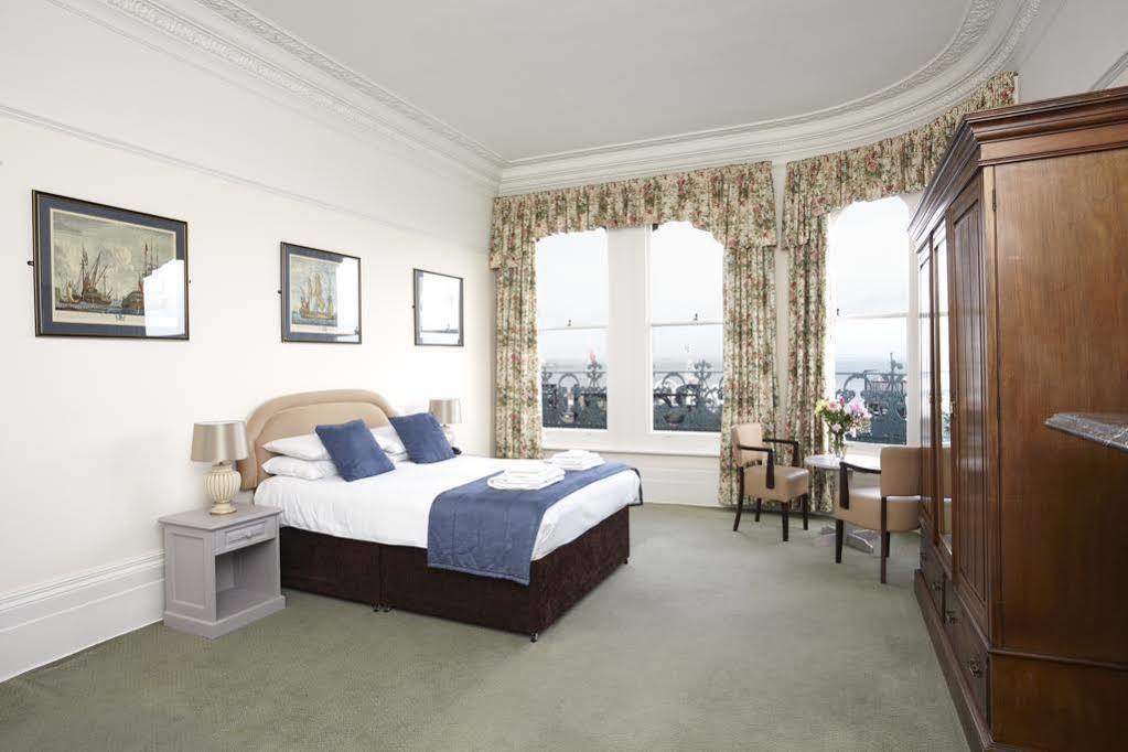 Royal Esplanade Hotel Ryde  Eksteriør billede